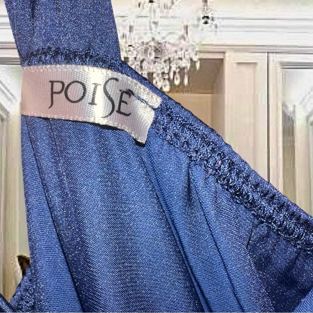 Poise Blue Ruffle Top Size Small. - Picture 3 of 3